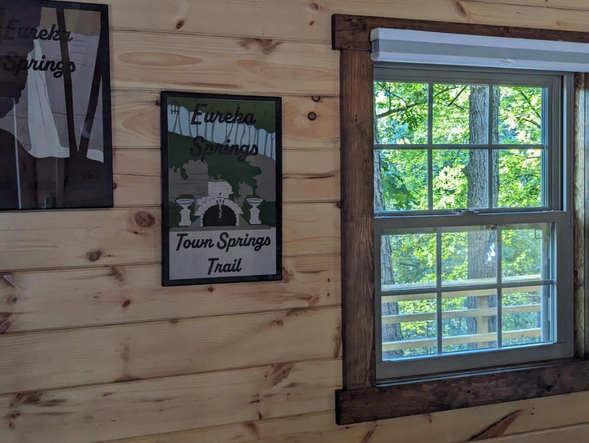 Cabin #6 With Hot Tub Deck And Sunset View At Loblolly Pines Eureka Springs Εξωτερικό φωτογραφία