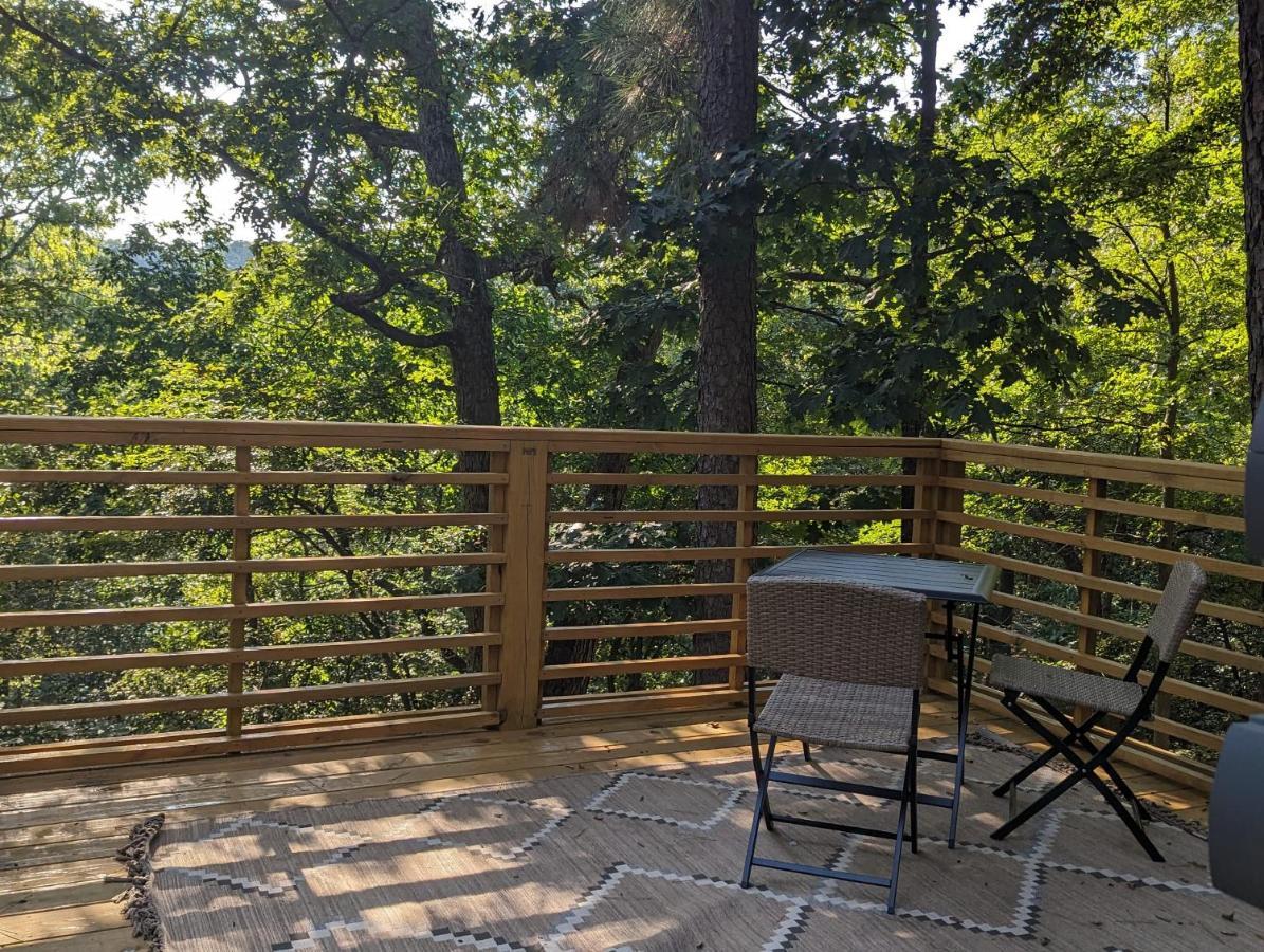 Cabin #6 With Hot Tub Deck And Sunset View At Loblolly Pines Eureka Springs Εξωτερικό φωτογραφία